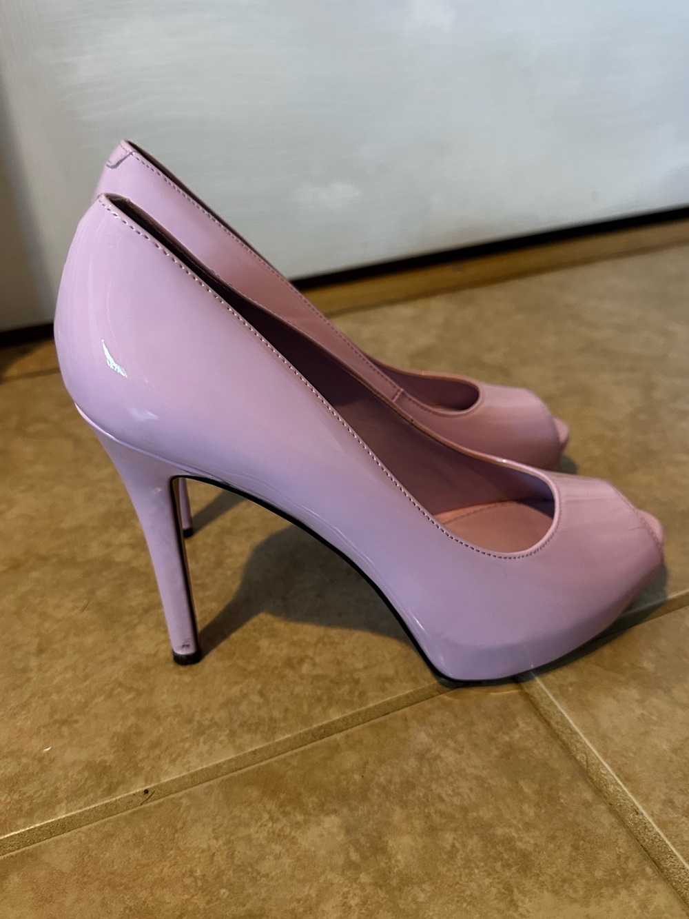 Women’s Nine West Pink Patent Peep-Toe High Heels Gently Used